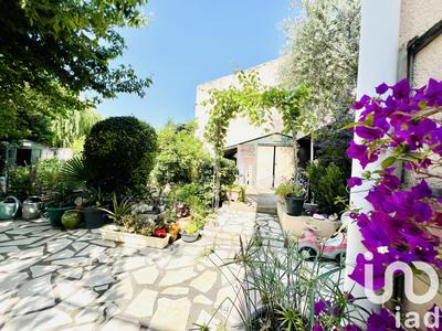 Maison - 180 m² - 7 pièces