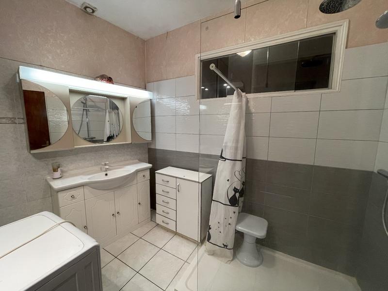 Appartement - 112 m² - 5 pièces