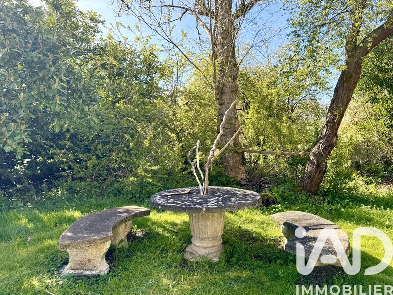 Maison - 178 m² - 3 pièces