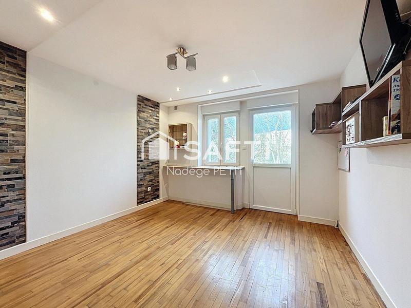 Maison - 135 m² - 7 pièces