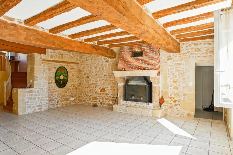 Maison - 142 m² - 6 pièces