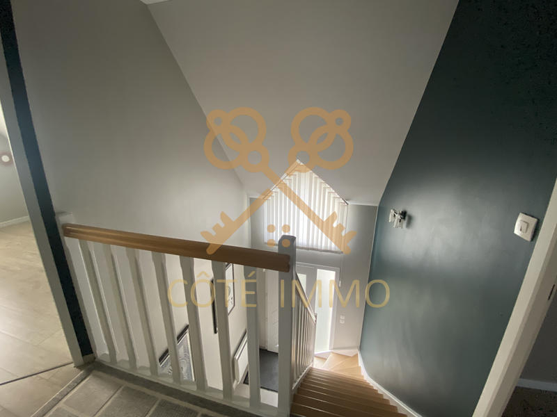 Maison - 102 m² - 5 pièces