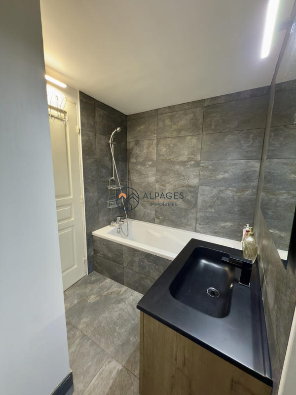 Appartement - 50 m² - 3 pièces