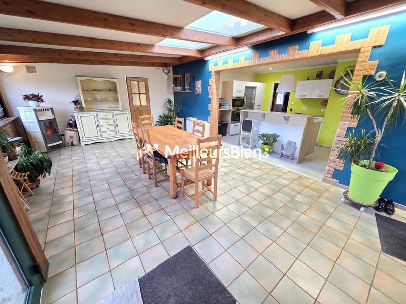 Maison - 122 m² - 4 pièces