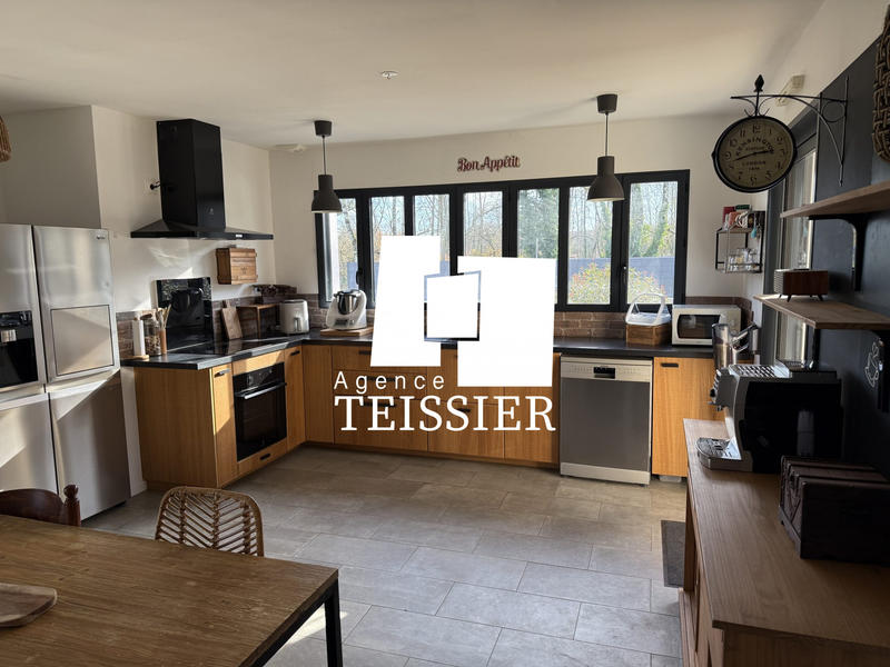 Villa - 99 m² - 4 pièces