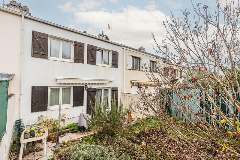 Maison - 82 m² - 4 pièces