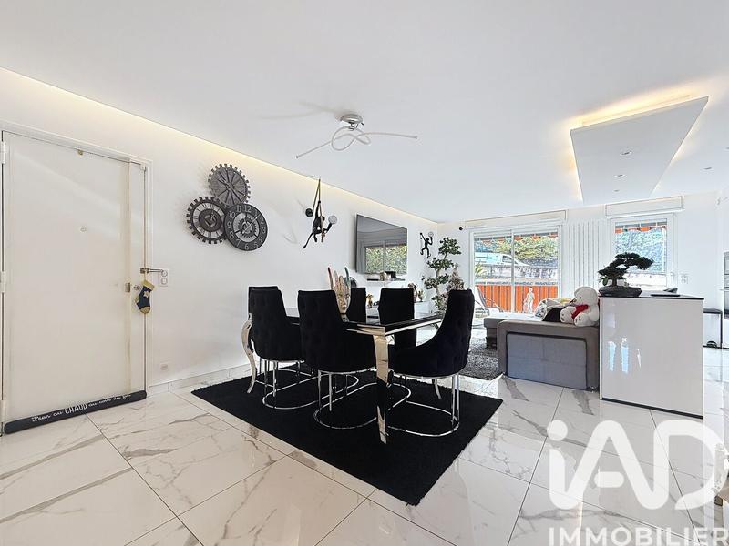 Appartement - 70 m² - 3 pièces