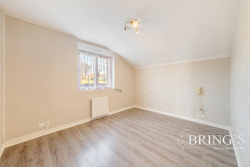 Maison - 87 m² - 4 pièces