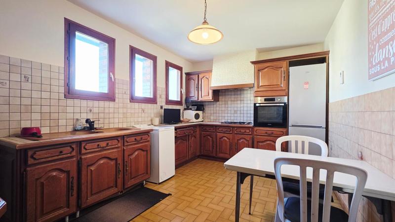 Maison - 94 m² - 4 pièces