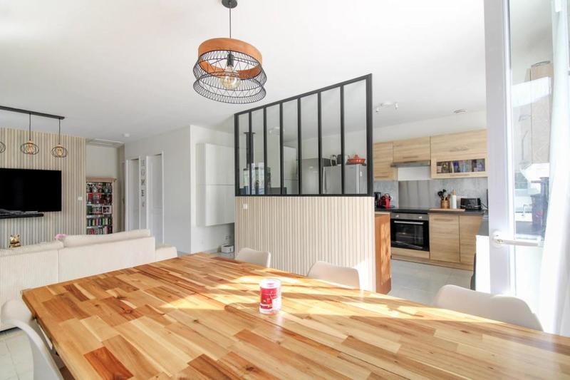 Maison - 75 m² - 4 pièces