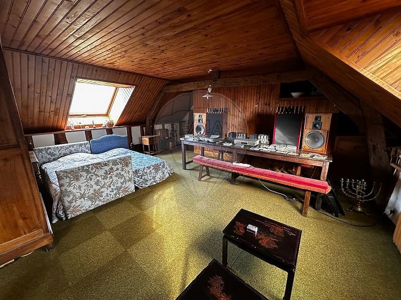 Propriété - 380 m² - 13 pièces