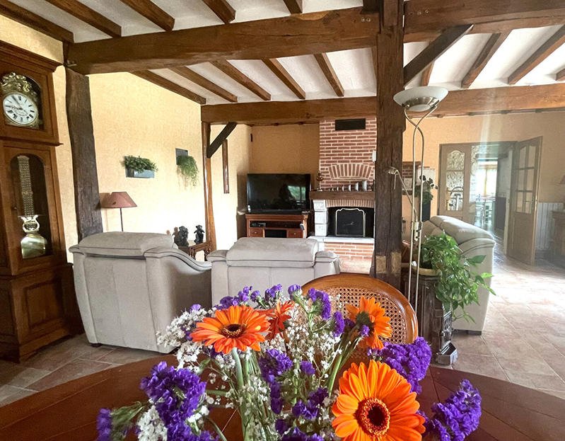 Maison - 321 m² - 9 pièces