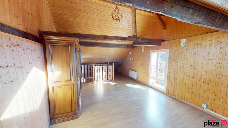 Maison - 102 m² - 4 pièces