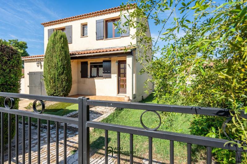 Villa - 99 m² - 4 pièces