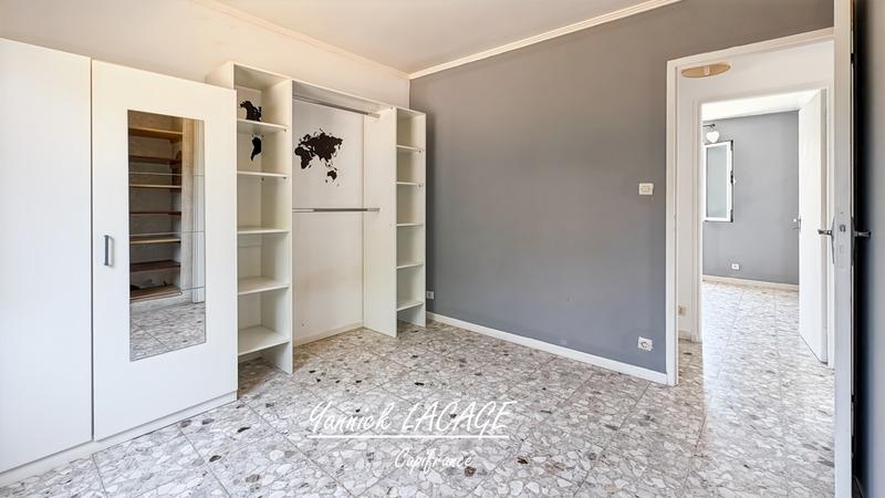 Maison - 195 m² - 8 pièces