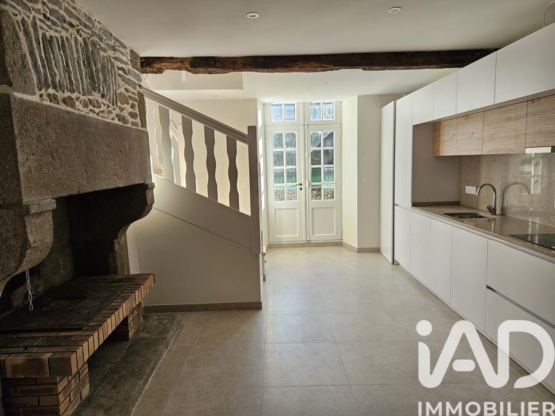 Maison - 183 m² - 6 pièces