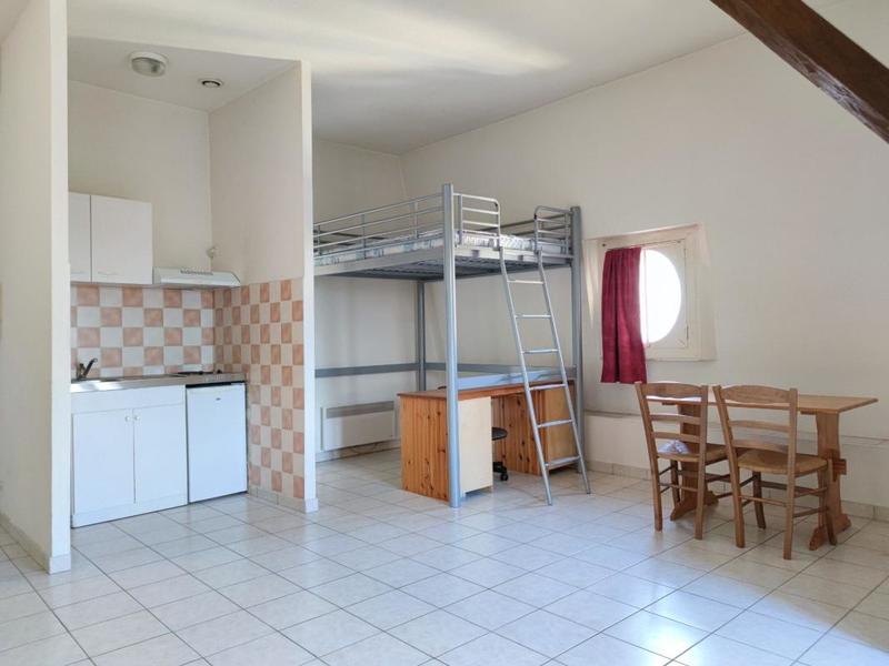 Studio - 33 m² - 1 pièce