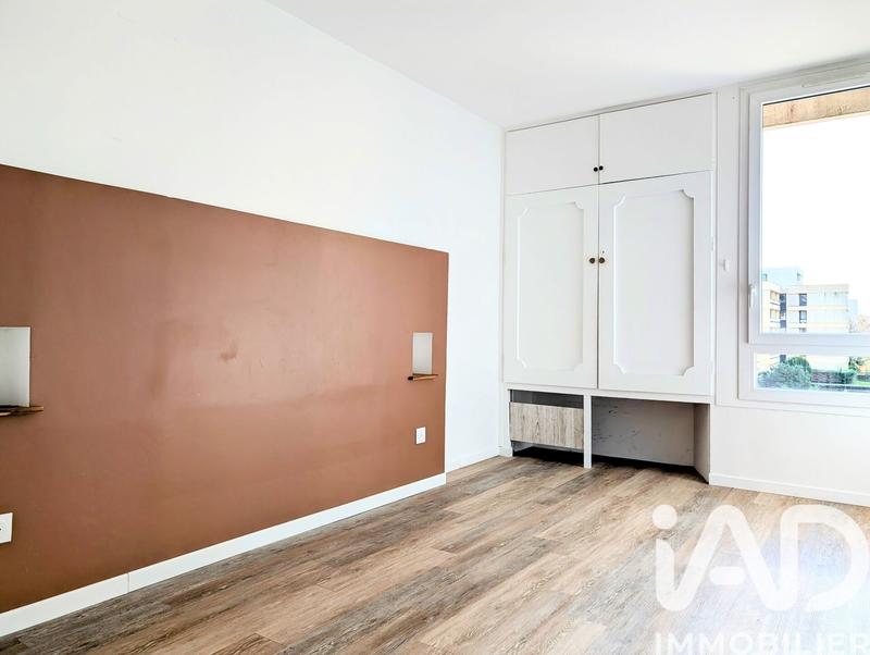 Appartement - 96 m² - 5 pièces