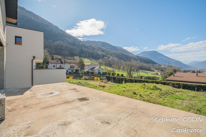 Maison - 191 m² - 7 pièces