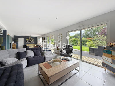 Maison - 173 m² - 7 pièces