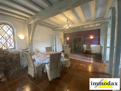 Maison - 450 m² - 10 pièces