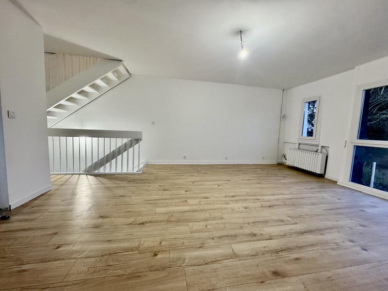Maison - 94 m² - 4 pièces