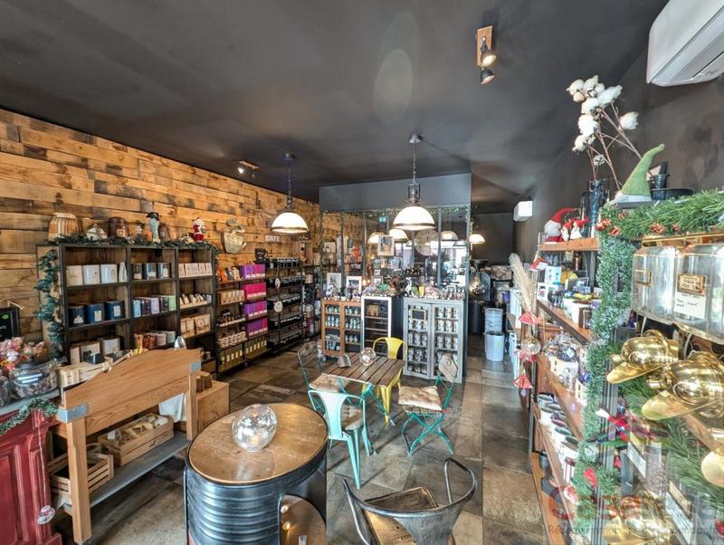 Fonds de commerce - 56 m²