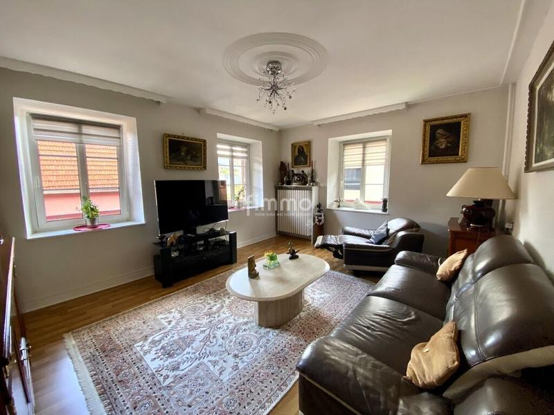 Maison - 161 m² - 7 pièces