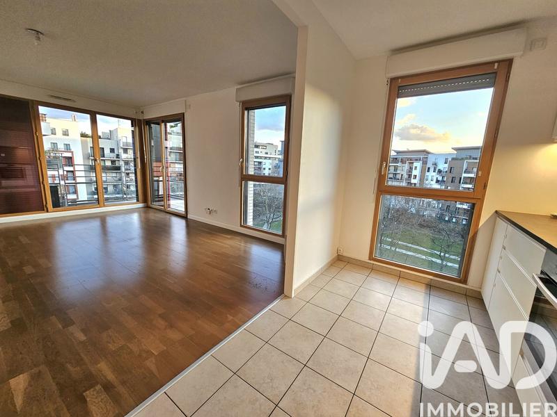 Appartement - 81 m² - 4 pièces
