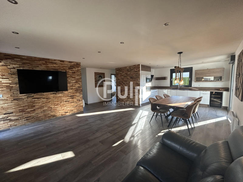 Pavillon - 80 m² - 5 pièces