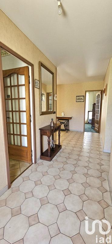 Maison - 104 m² - 5 pièces