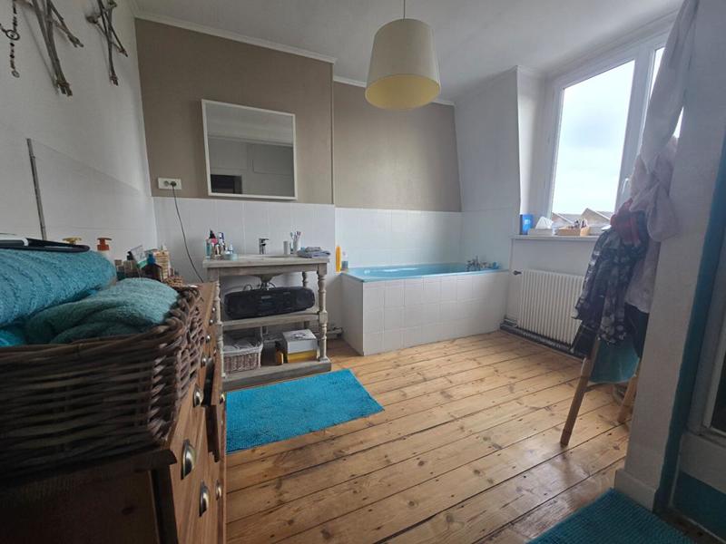 Maison - 120 m² - 5 pièces