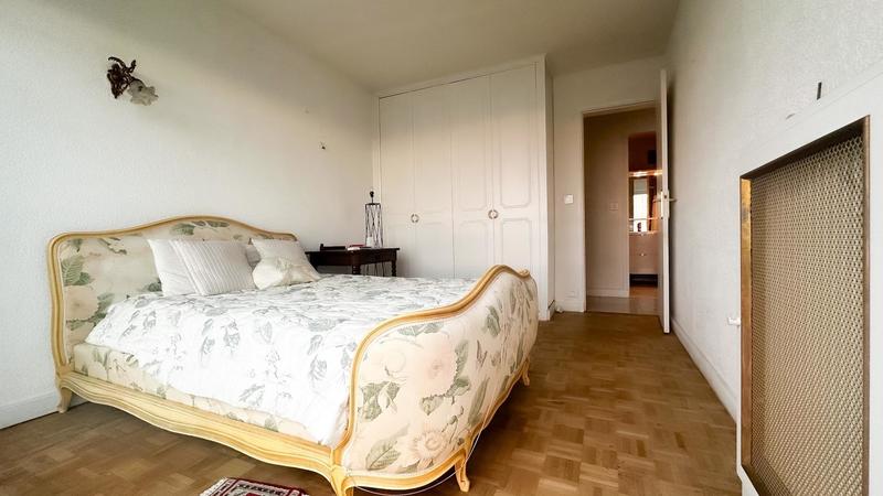 Appartement - 111 m² - 4 pièces