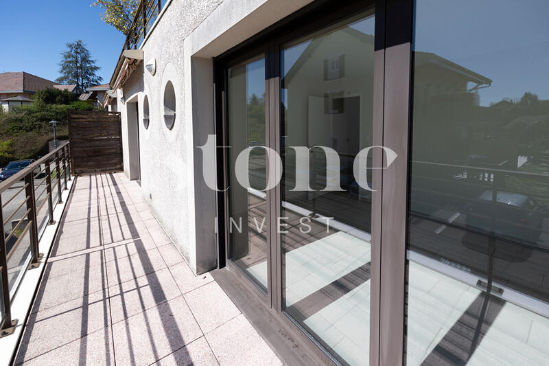 Appartement - 96 m² - 4 pièces