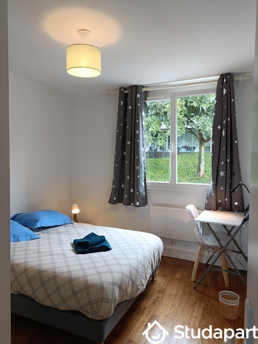 Chambre - 10 m² - 1 pièce