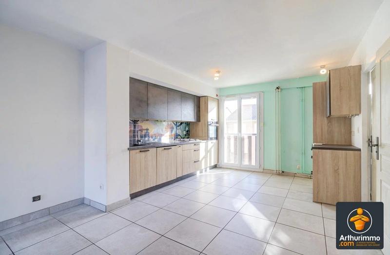 Maison - 95 m² - 6 pièces