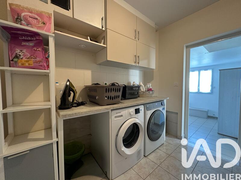 Maison - 97 m² - 4 pièces