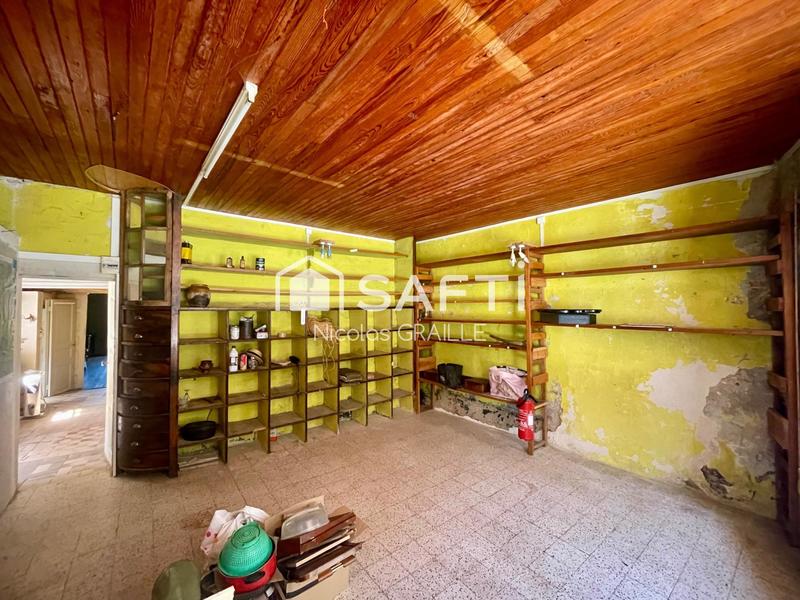 Maison - 215 m² - 11 pièces