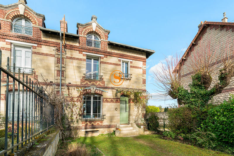 Maison - 117 m² - 6 pièces