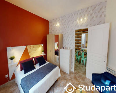 Chambre - 30 m² - 1 pièce