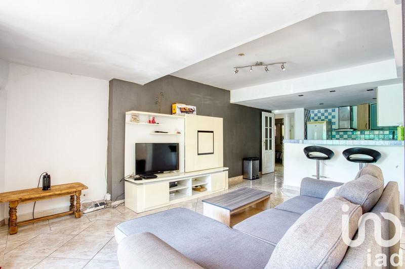 Appartement - 79 m² - 3 pièces