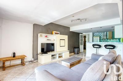 Appartement - 79 m² - 3 pièces