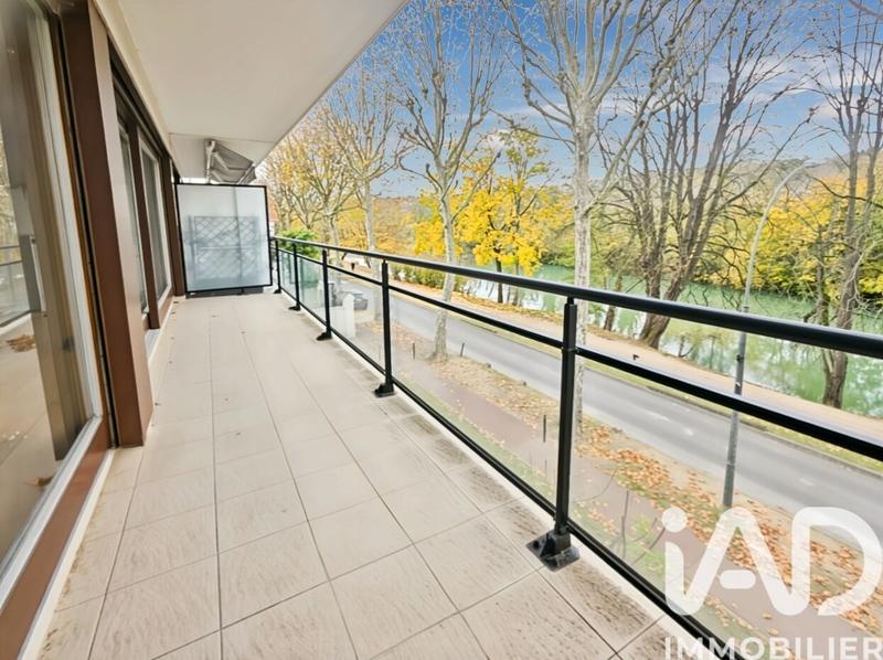 Appartement - 91 m² - 3 pièces