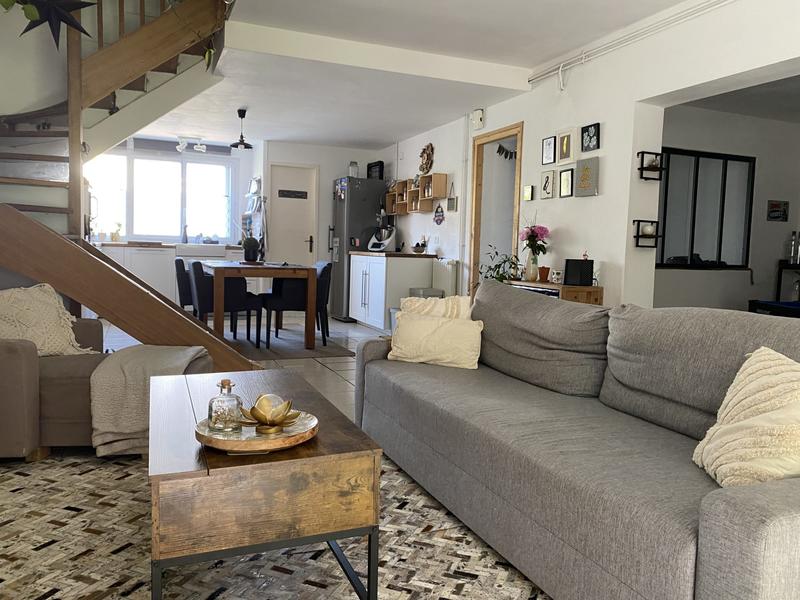 Maison - 115 m² - 6 pièces