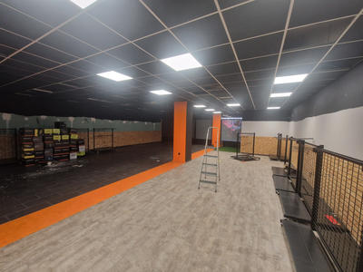 Local commercial - 496 m²