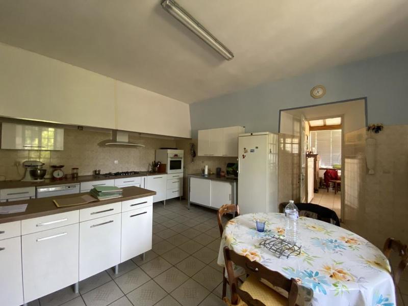 Manoir - 271 m² - 7 pièces