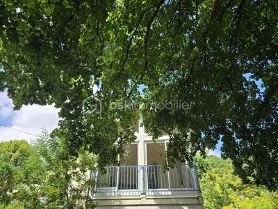 Corps de ferme - 224 m² - 9 pièces