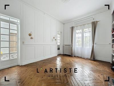 Maison - 152 m² - 6 pièces