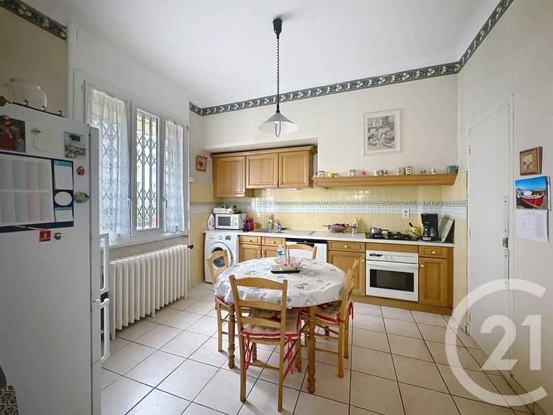 Maison - 146 m² - 6 pièces