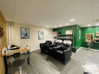 Local commercial - 140 m²